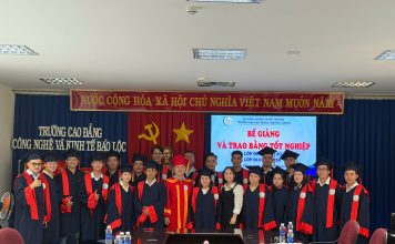 Lễ bế giảng và trao bằng tốt nghiệp lớp DLV-QLDD 13C tại Bảo Lộc – Lâm Đồng